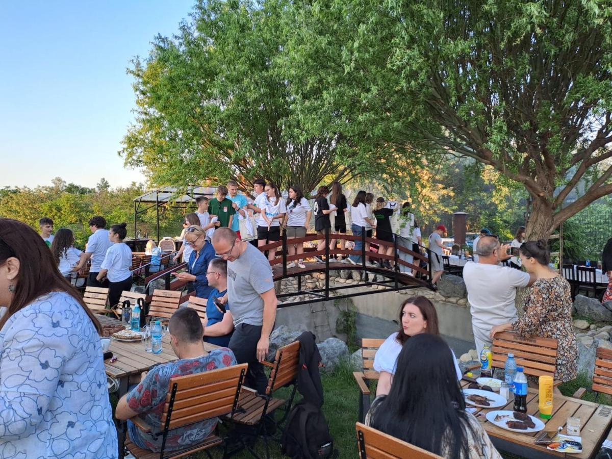 Pensiunea La Conac Bîrlad Dış mekan fotoğraf